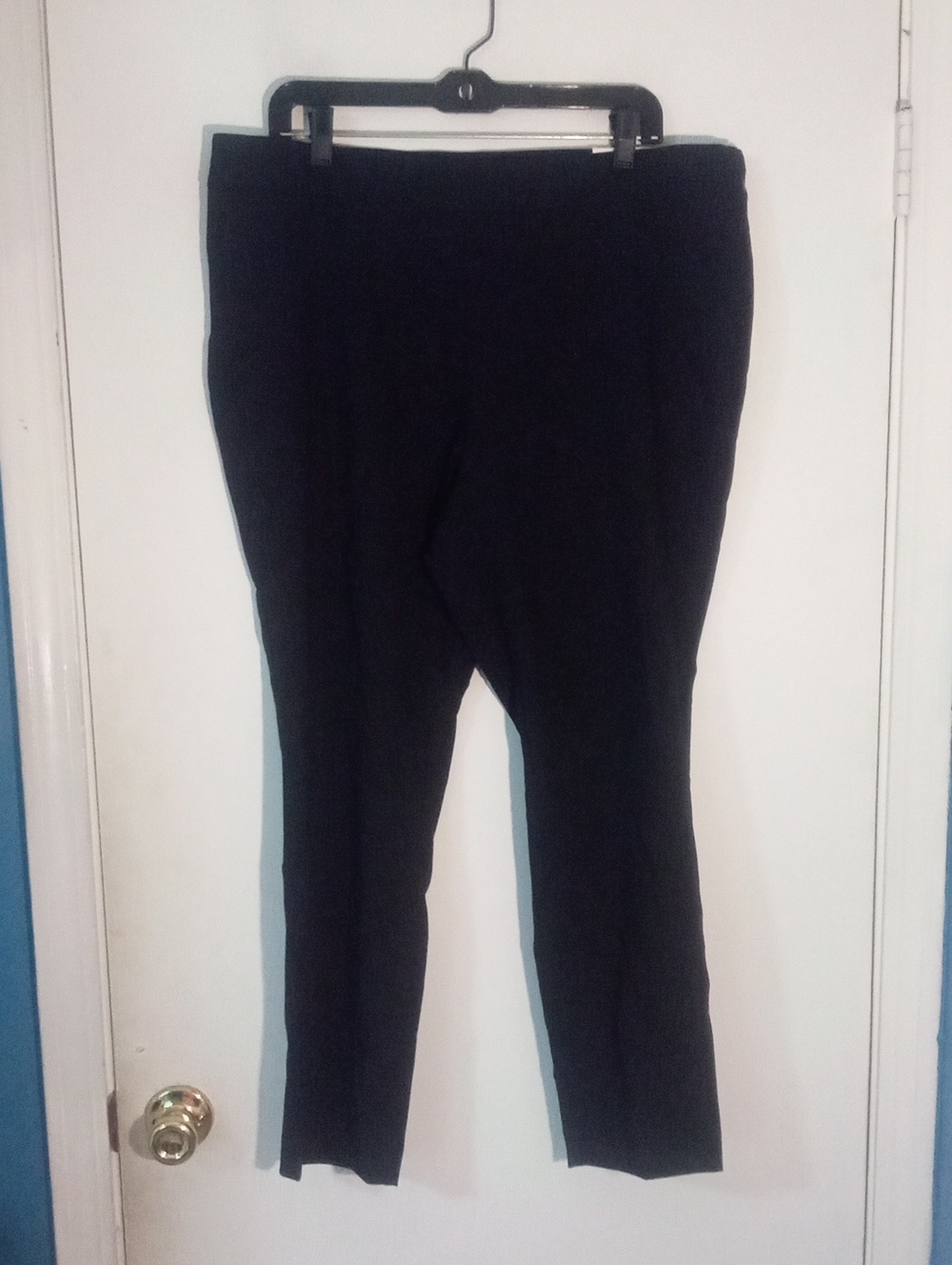 * A New Day Black Women's Slim Ponte Pants Size 16 Plus NWT $30 Skinny Leg